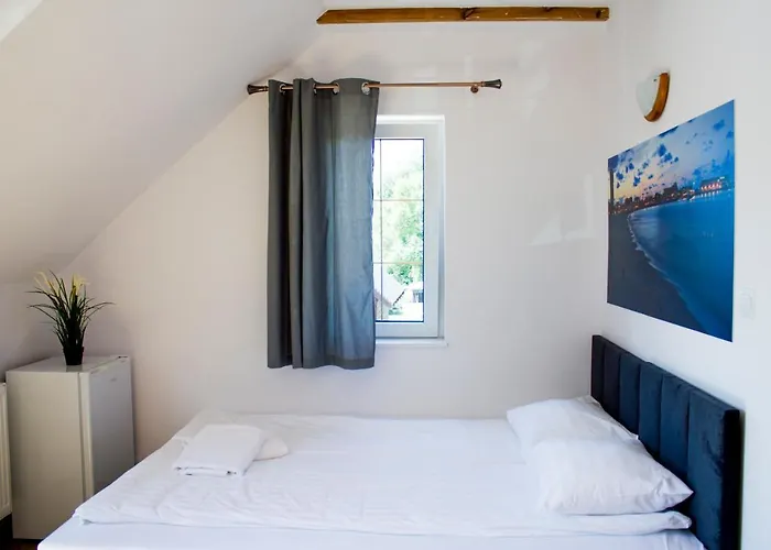 Bryza Πανσιόν 3*